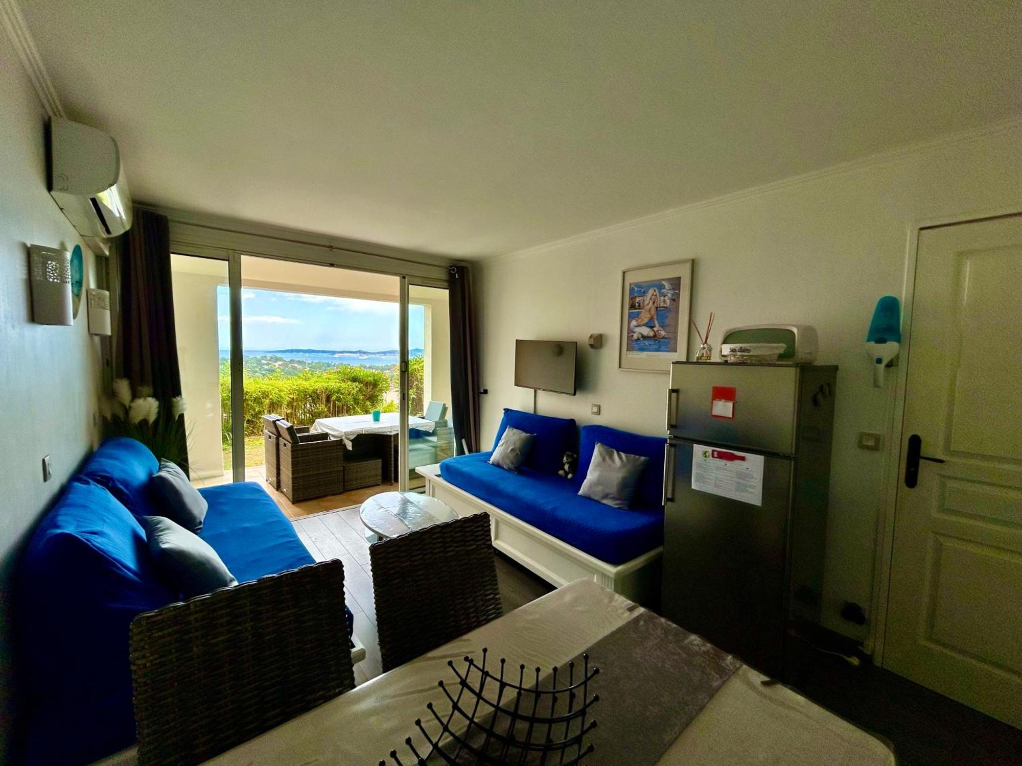 גרימו Les Restanques Vue Mer Roses 1070 Rez De Jardin מראה חיצוני תמונה