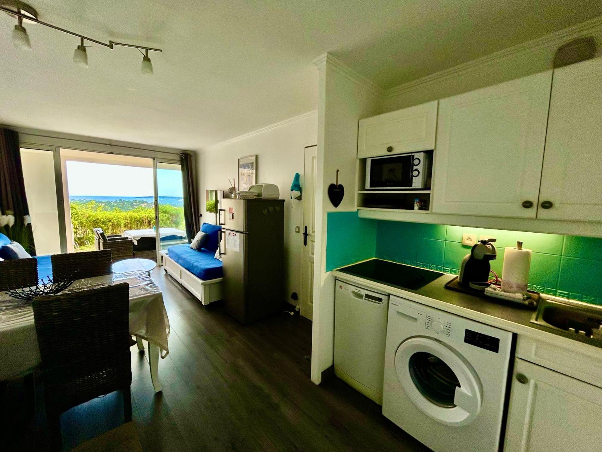 גרימו Les Restanques Vue Mer Roses 1070 Rez De Jardin מראה חיצוני תמונה