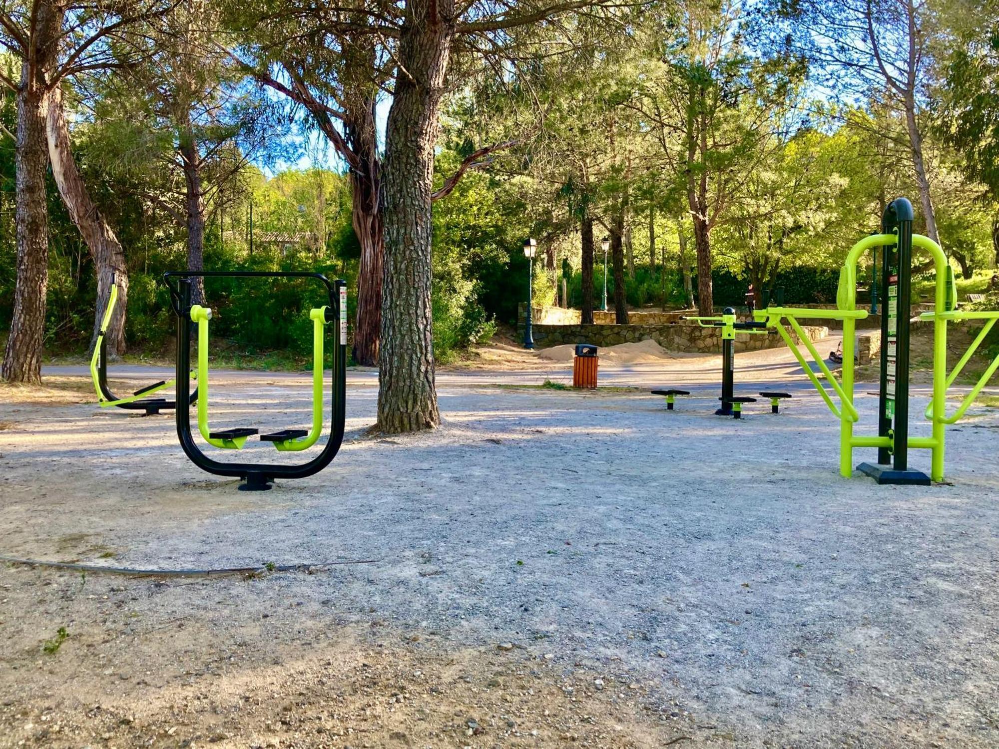 גרימו Les Restanques Vue Mer Roses 1070 Rez De Jardin מראה חיצוני תמונה