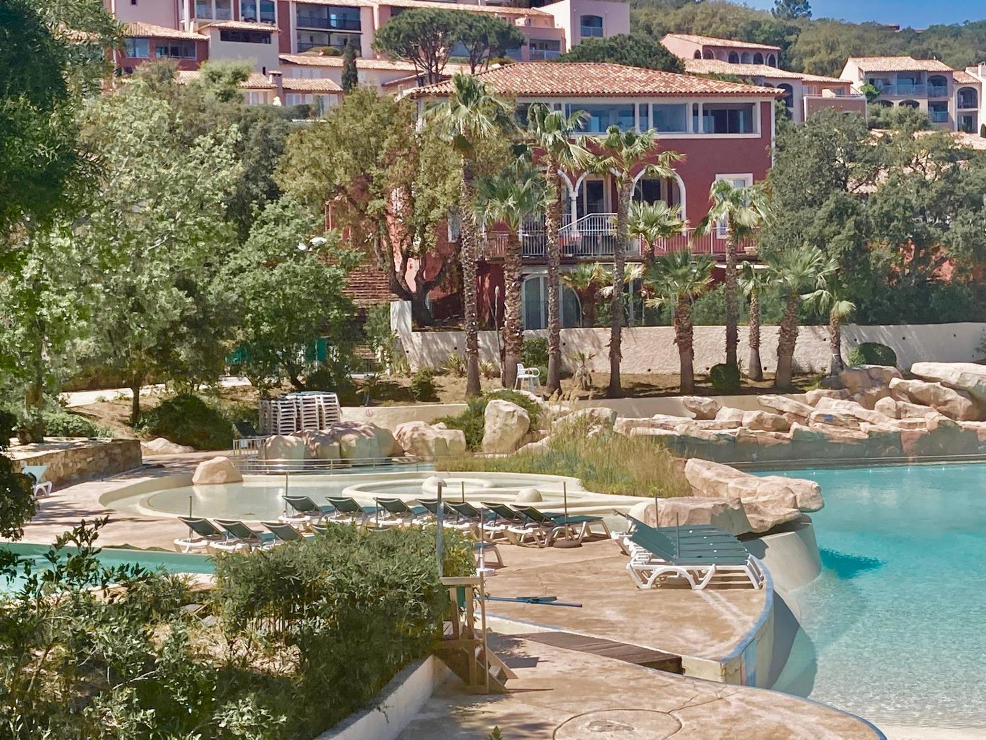 גרימו Les Restanques Vue Mer Roses 1070 Rez De Jardin מראה חיצוני תמונה